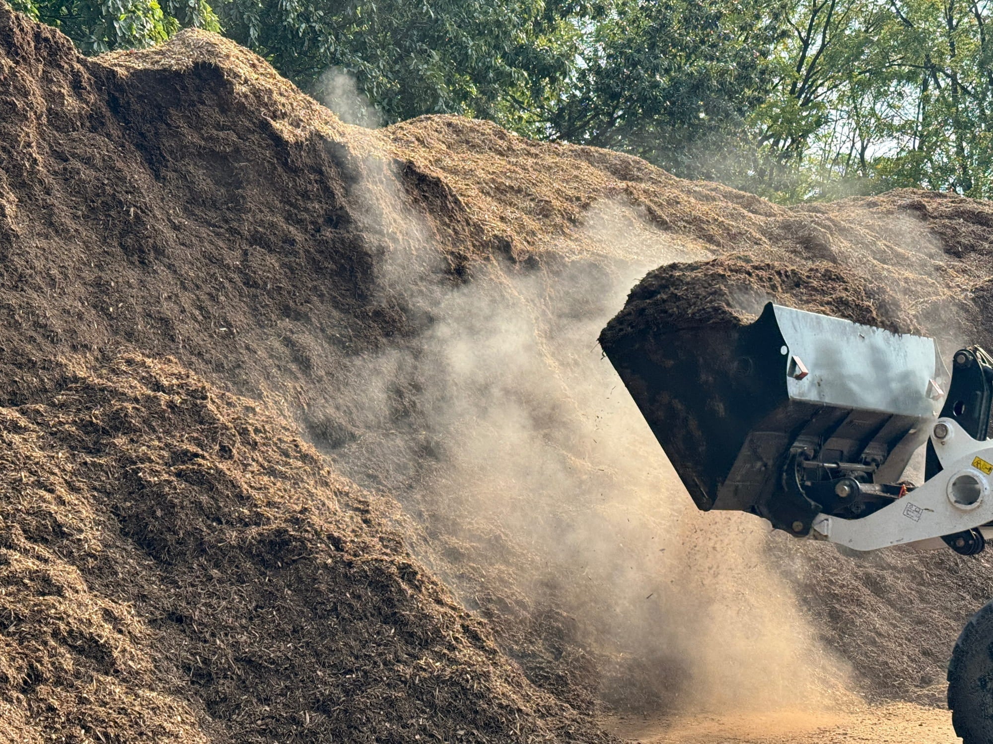 bulk soil sand gravel delivery Metairie LA landscaping materials